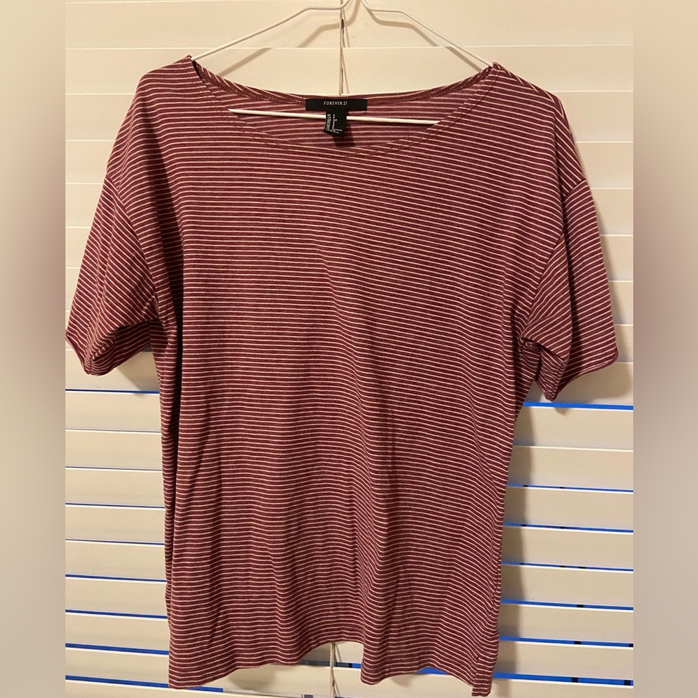 Forever 21 striped tshirt